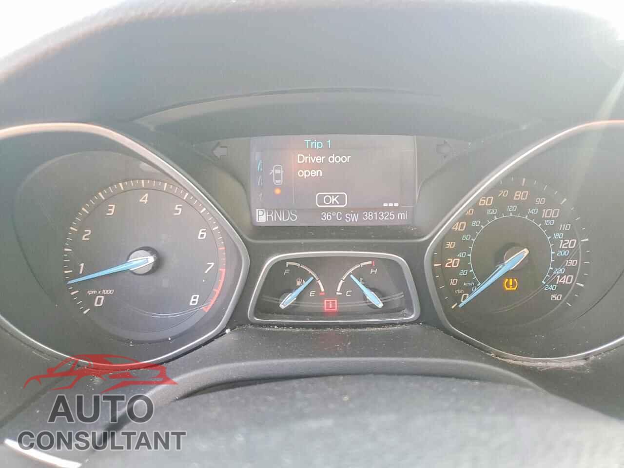 FORD FOCUS 2012 - 1FAHP3K26CL188076