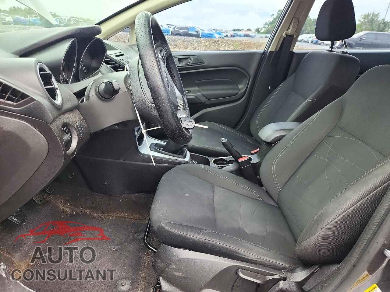 FORD FIESTA 2017 - 3FADP4BJ2HM136848
