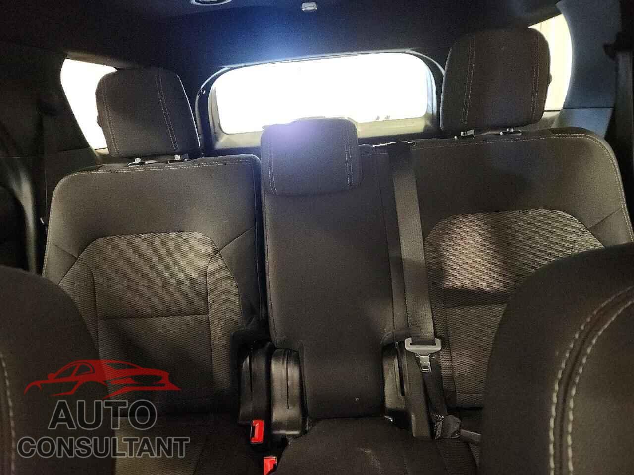 FORD EXPLORER 2018 - 1FM5K8D80JGA12507