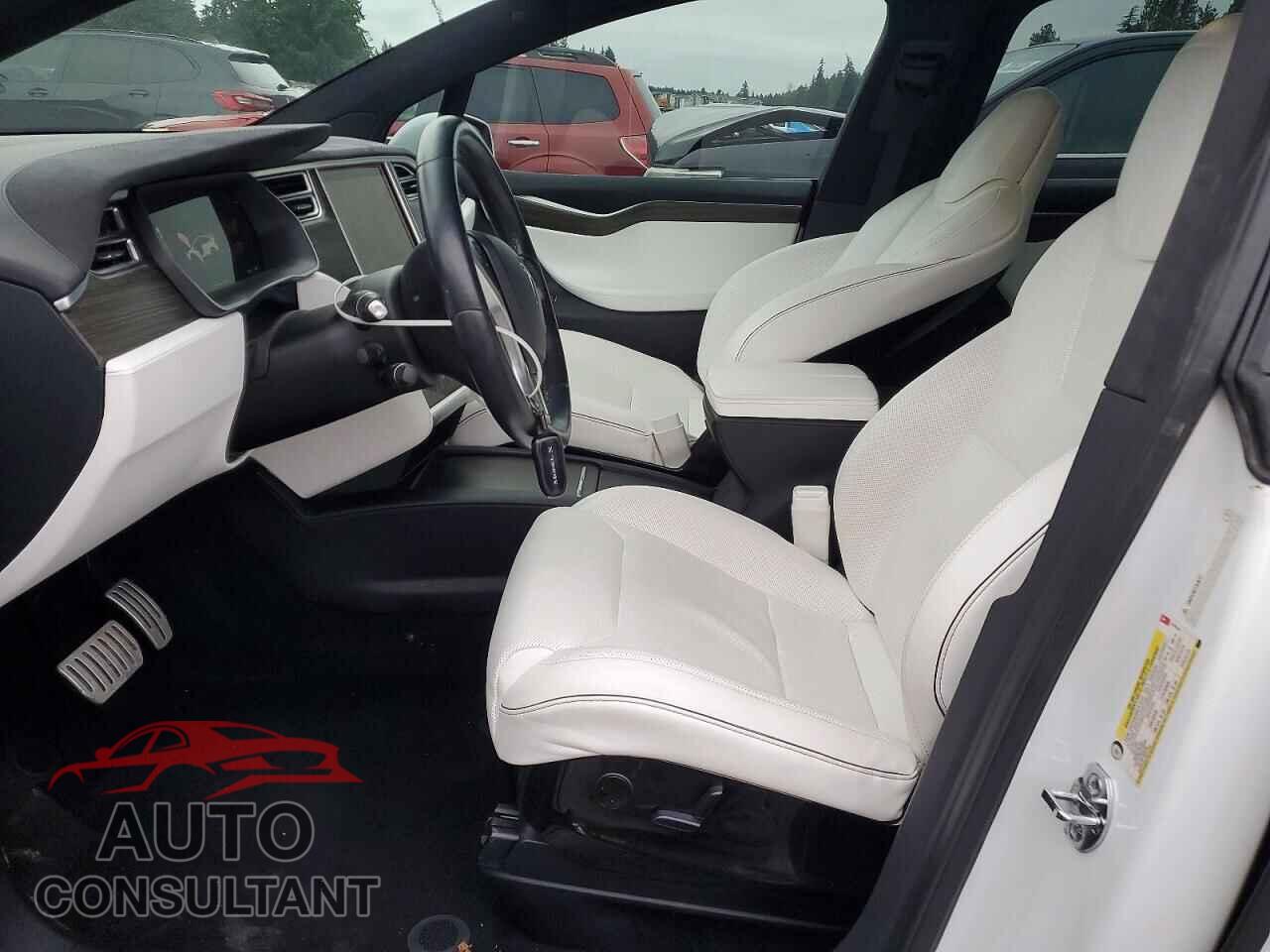 TESLA MODEL X 2016 - 5YJXCBE40GF018149