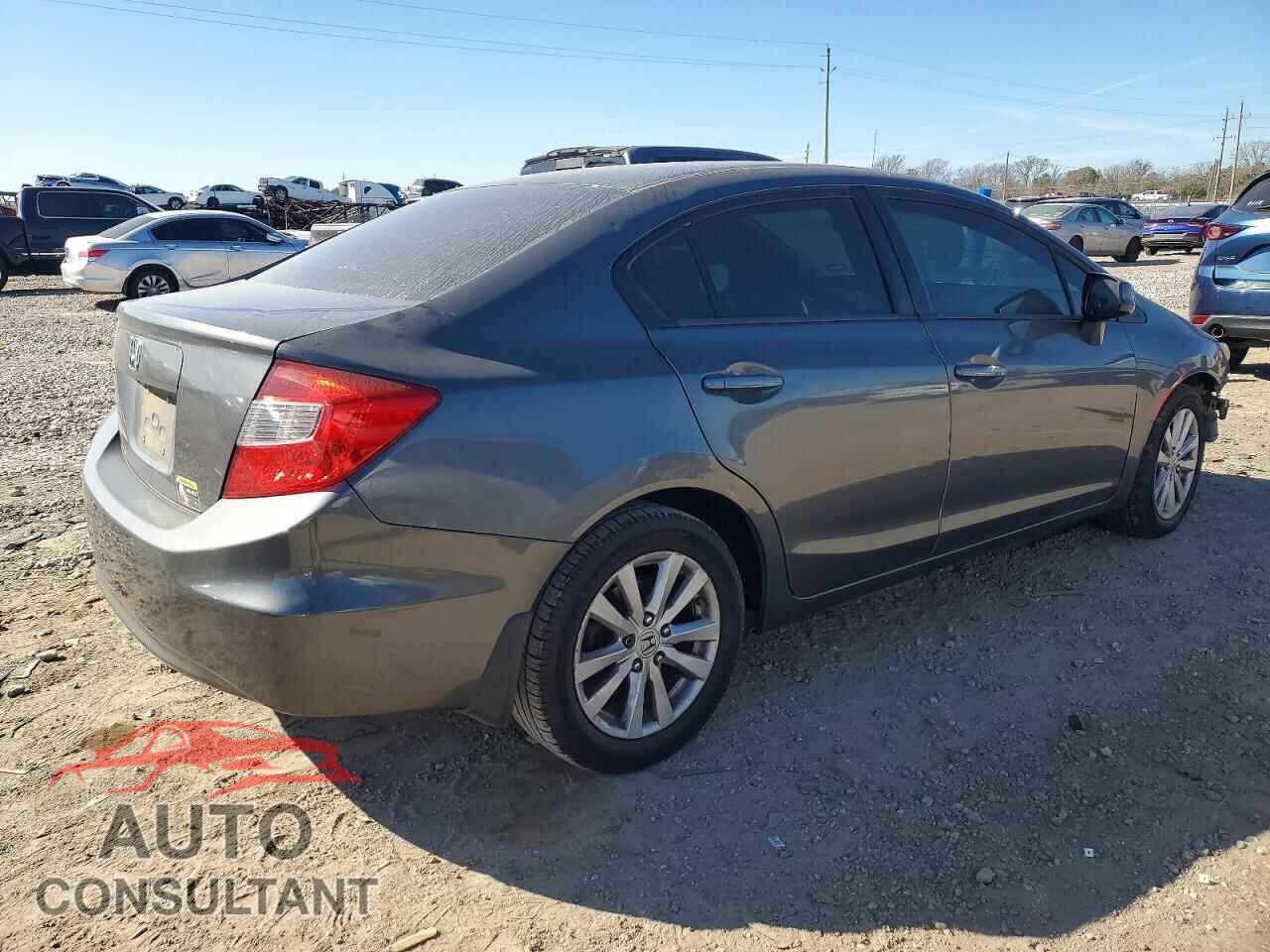 HONDA CIVIC 2012 - 2HGFB2F86CH546221