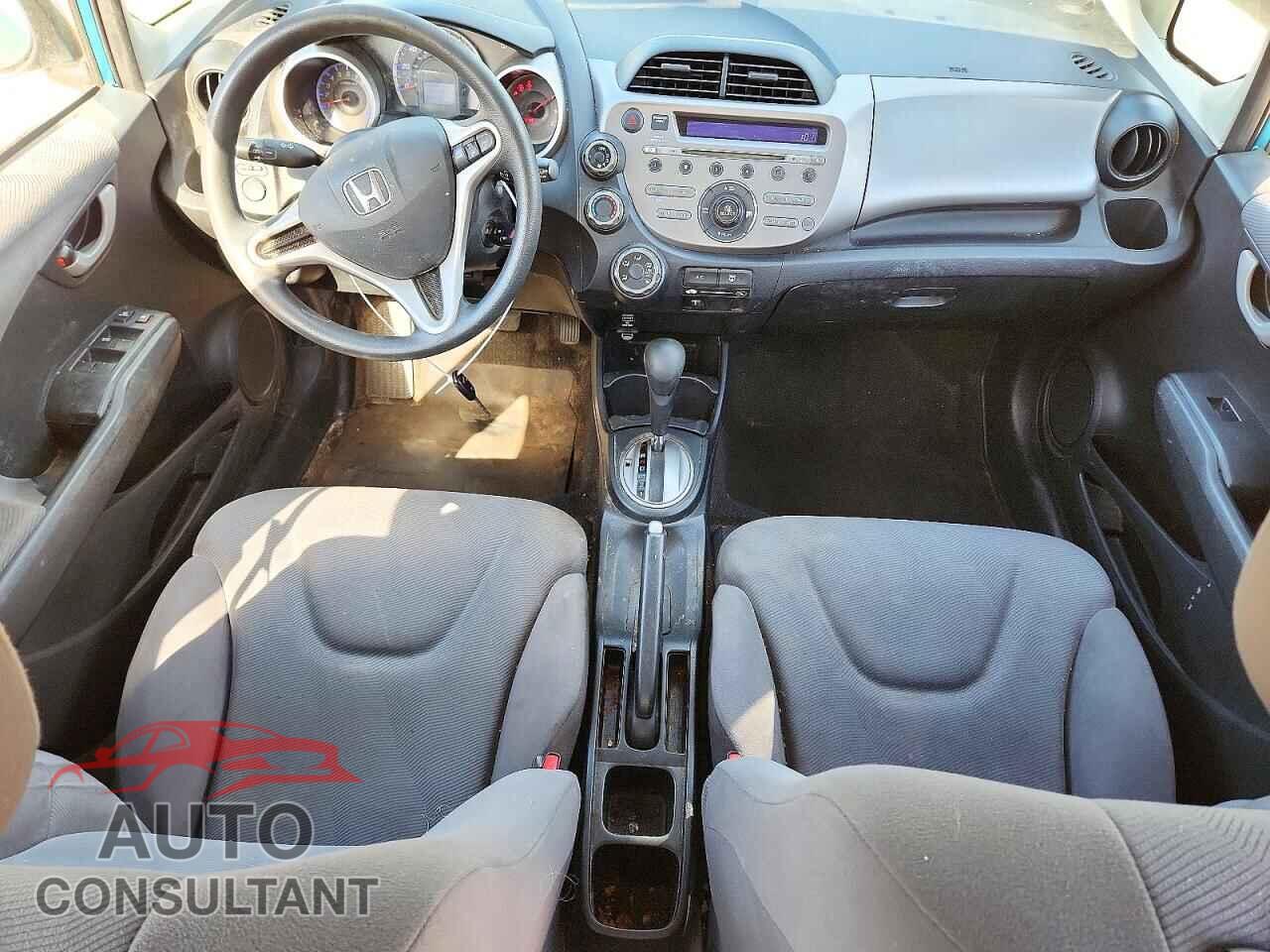 HONDA FIT 2013 - JHMGE8H35DC048321