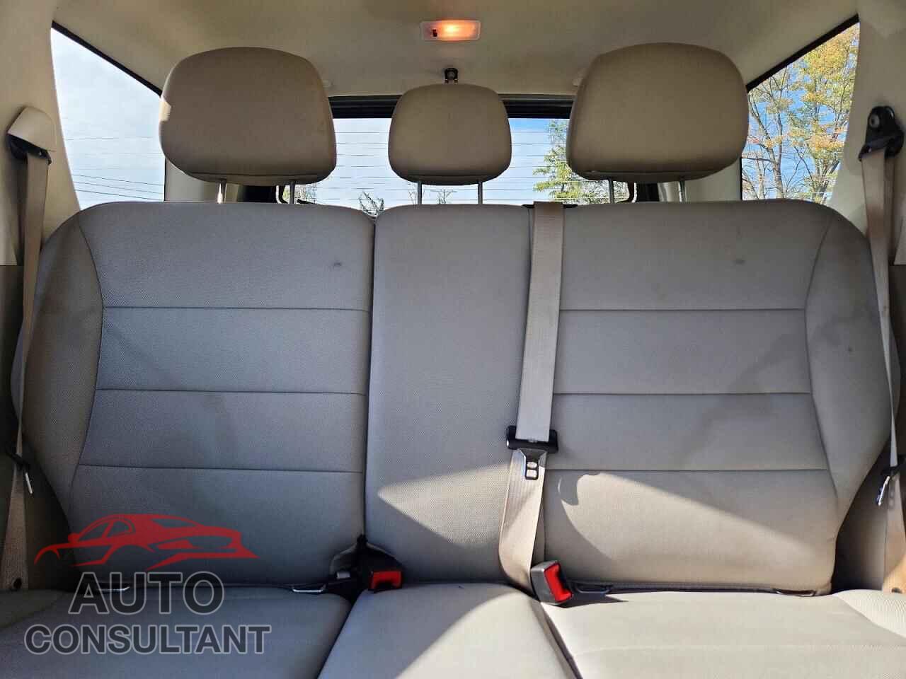 FORD ESCAPE 2010 - 1FMCU0D7XAKC62232