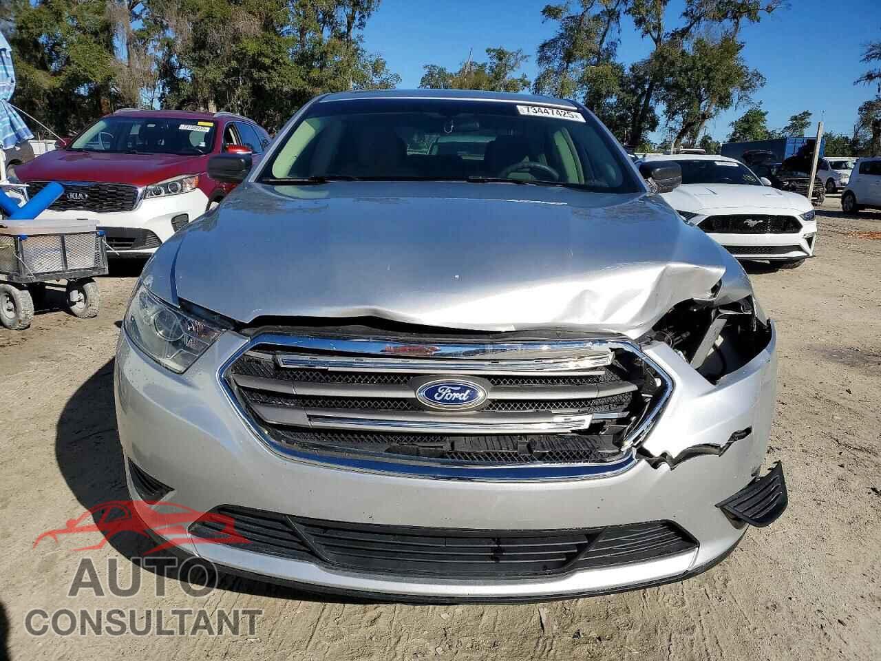 FORD TAURUS 2013 - 1FAHP2D89DG216863