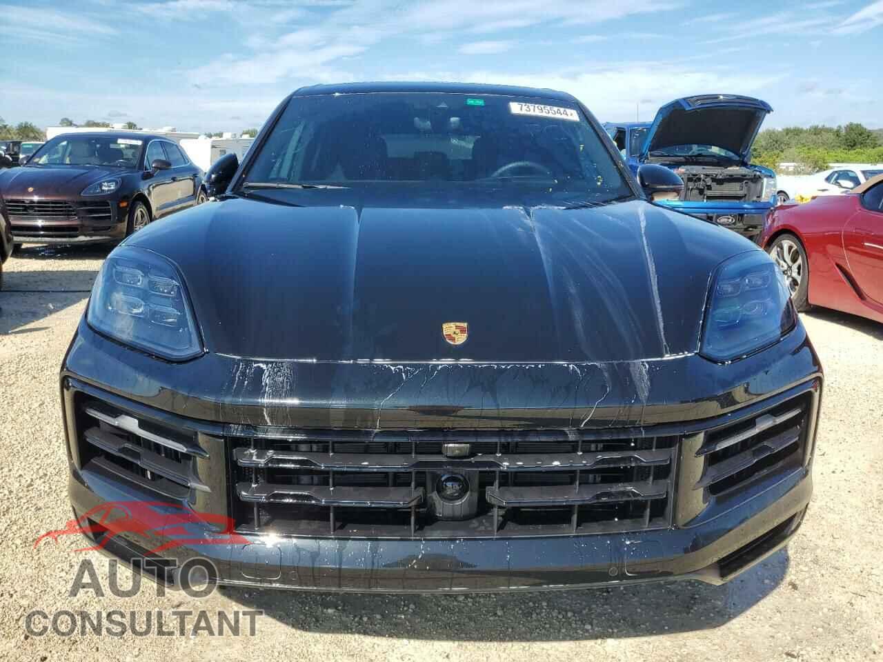 PORSCHE CAYENNE 2024 - WP1AE2AY3RDA29258