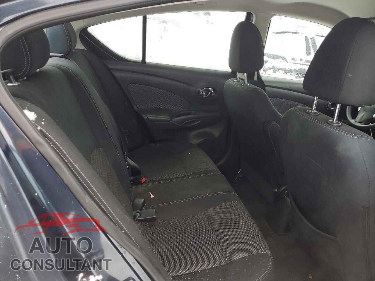 NISSAN VERSA 2015 - 3N1CN7AP1FL823196
