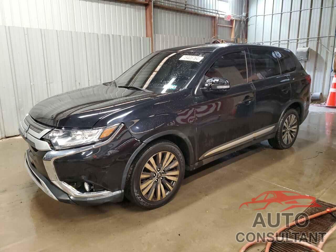 MITSUBISHI OUTLANDER 2019 - JA4AZ3A31KZ004314