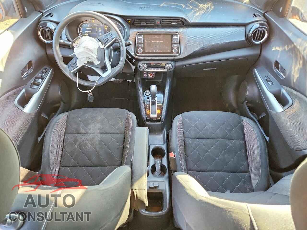 NISSAN KICKS 2019 - 3N1CP5CU3KL519038
