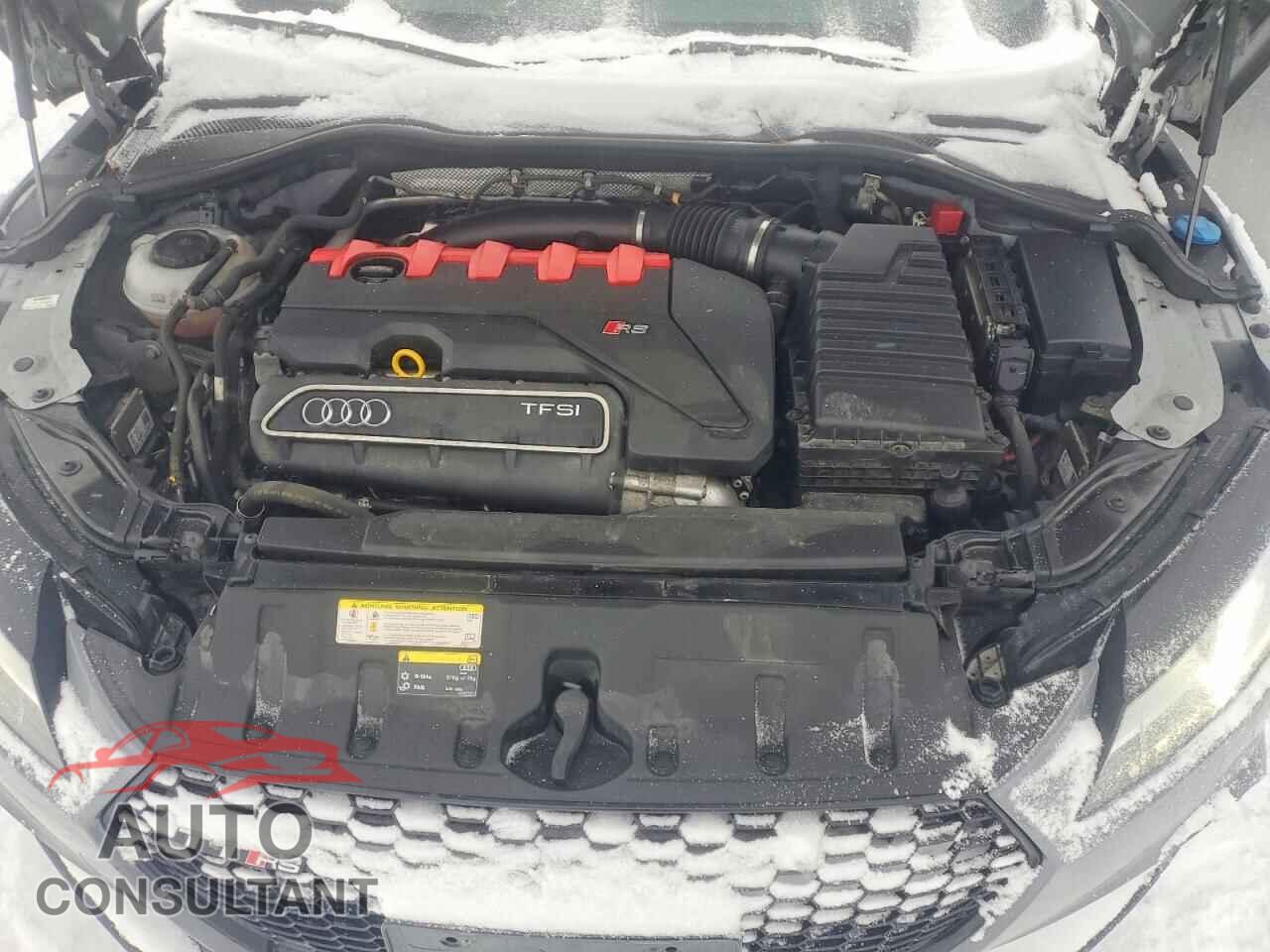 AUDI TT 2018 - WUACSAFV3J1901796