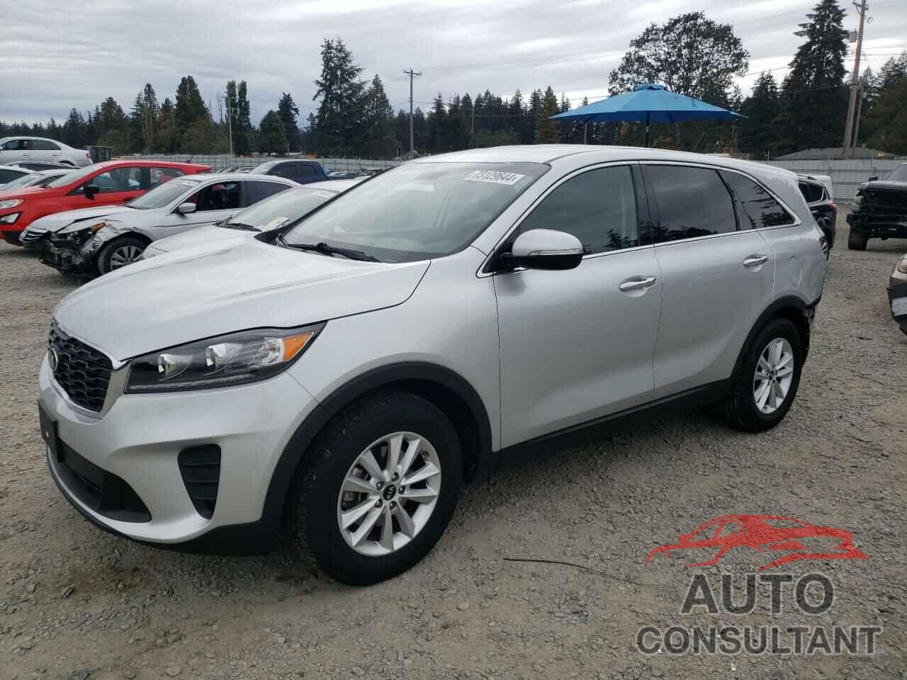 KIA SORENTO 2019 - 5XYPG4A3XKG585855