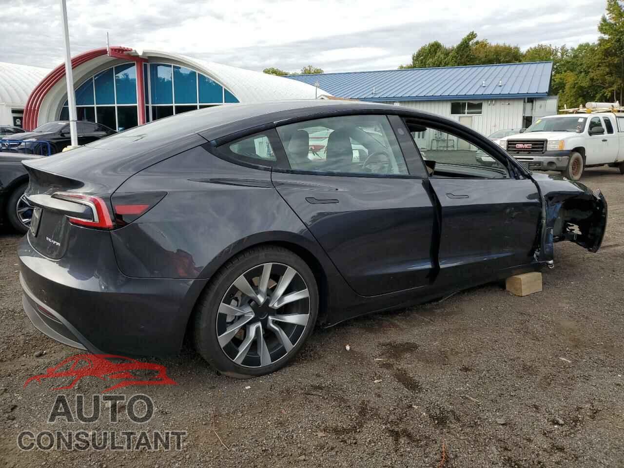 TESLA MODEL 3 2024 - 5YJ3E1EB9RF731006
