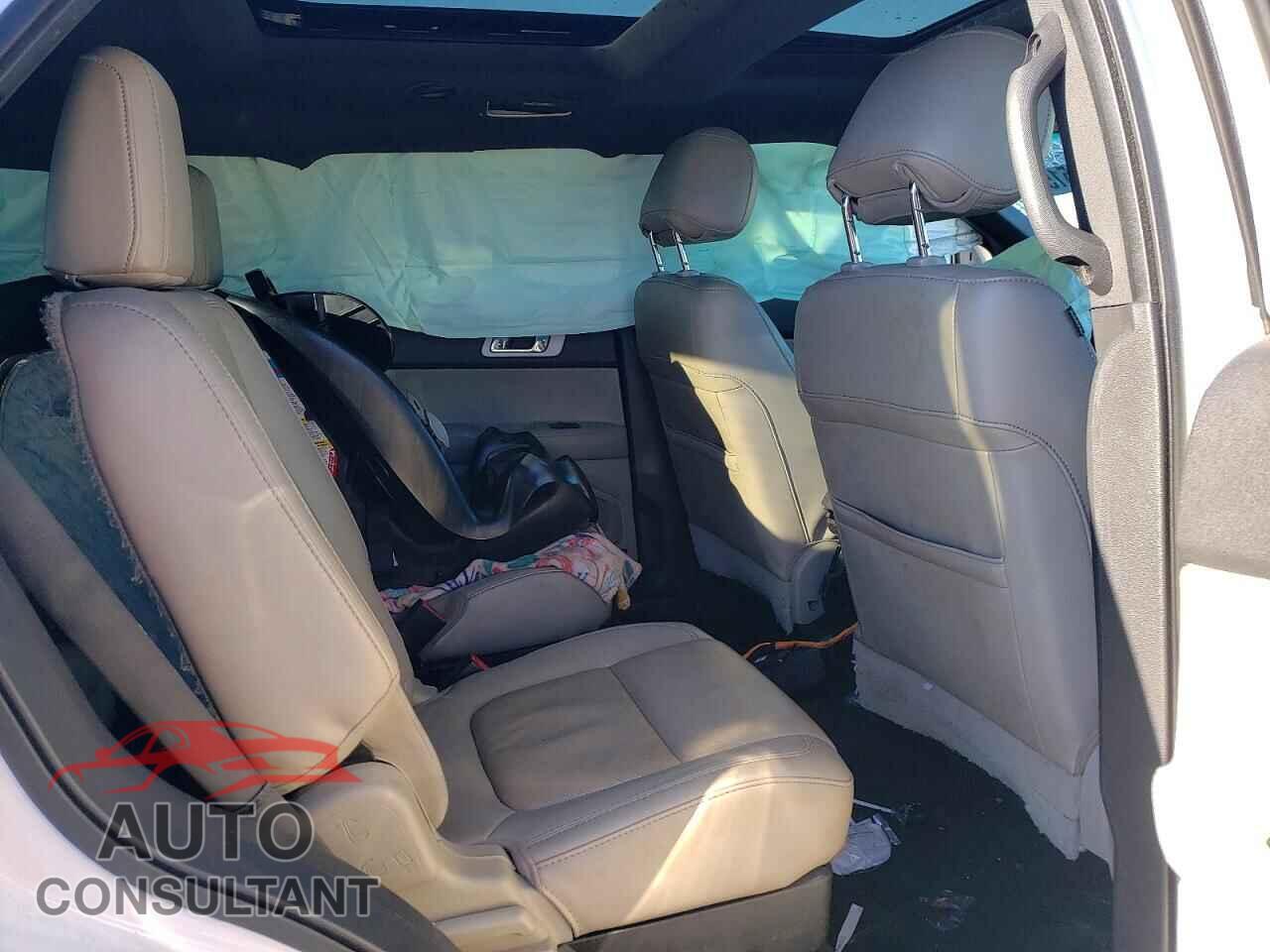FORD EXPLORER 2014 - 1FM5K8F8XEGA72748