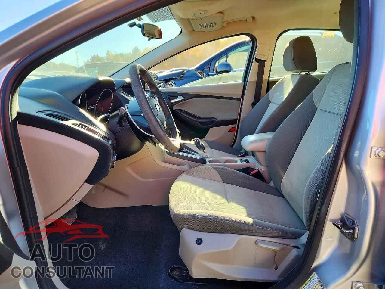 FORD FOCUS 2013 - 1FADP3K28DL295498