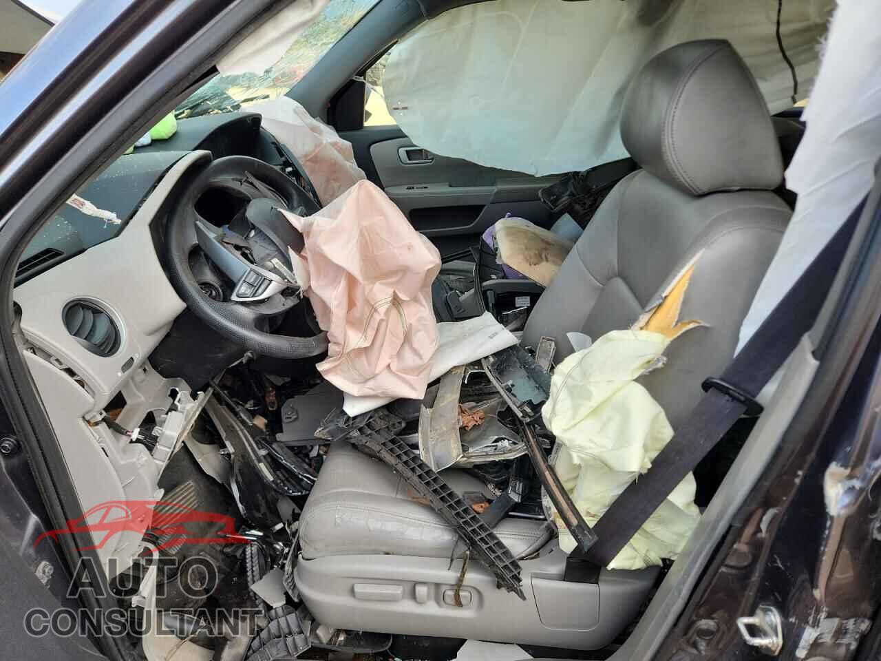 HONDA PILOT 2015 - 5FNYF3H35FB005108