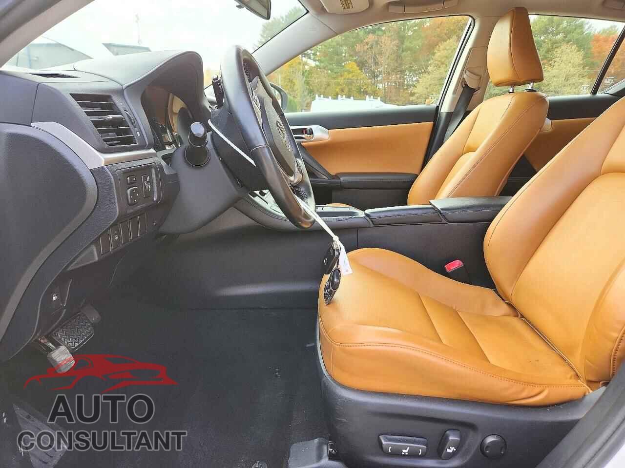 LEXUS CT 200 2013 - JTHKD5BH1D2158966