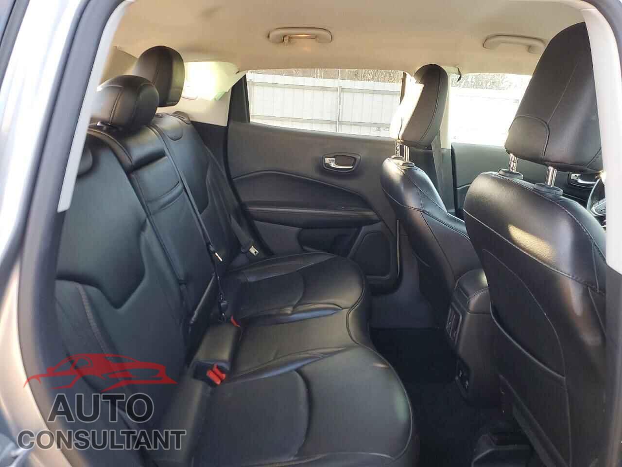 JEEP COMPASS 2020 - 3C4NJCCB7LT122556