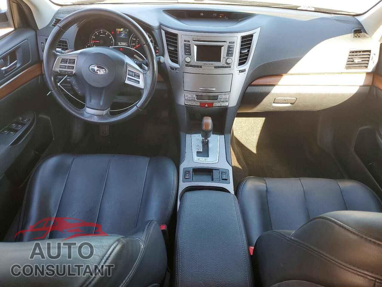 SUBARU OUTBACK 2014 - 4S4BRDLC4E2208014