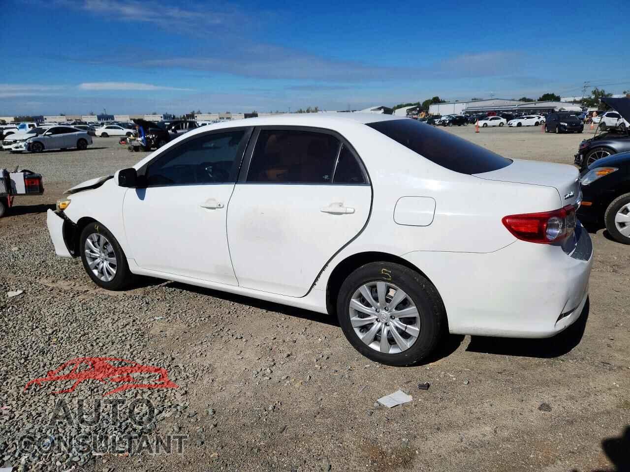 TOYOTA COROLLA 2013 - 5YFBU4EE7DP123489