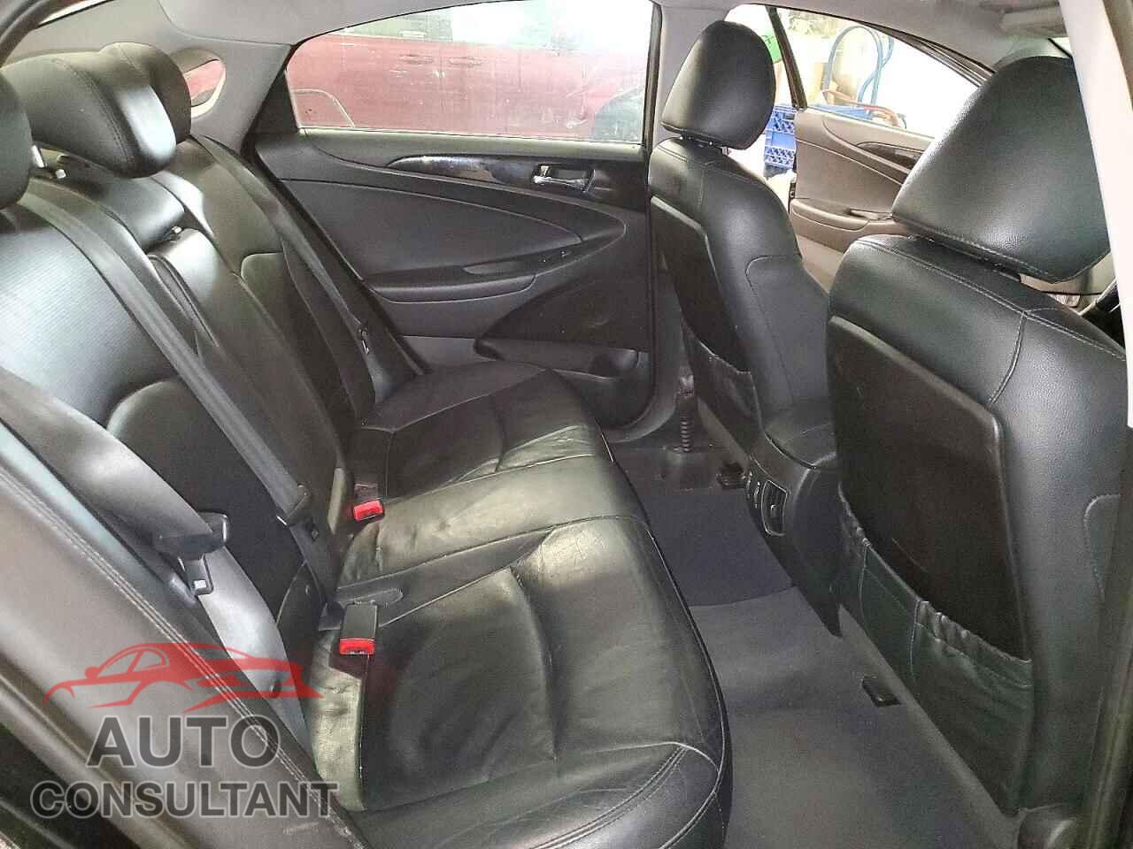 HYUNDAI SONATA 2011 - 5NPEC4AC5BH228191