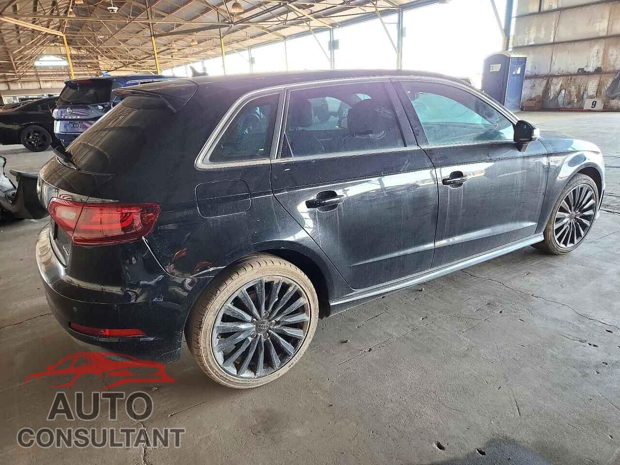 AUDI A3 2016 - WAUTPBFF8GA121957