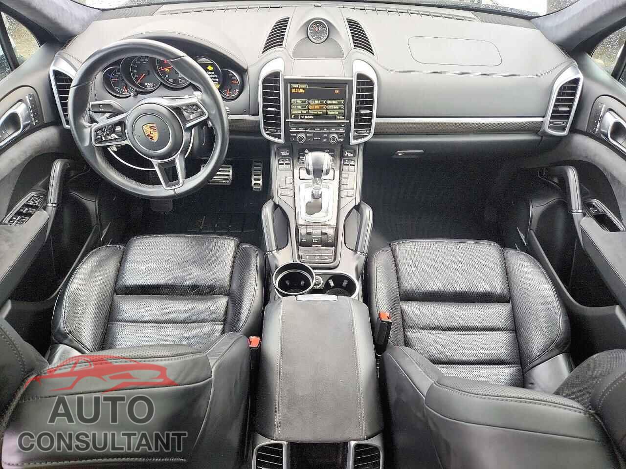 PORSCHE CAYENNE 2016 - WP1AD2A25GLA80116
