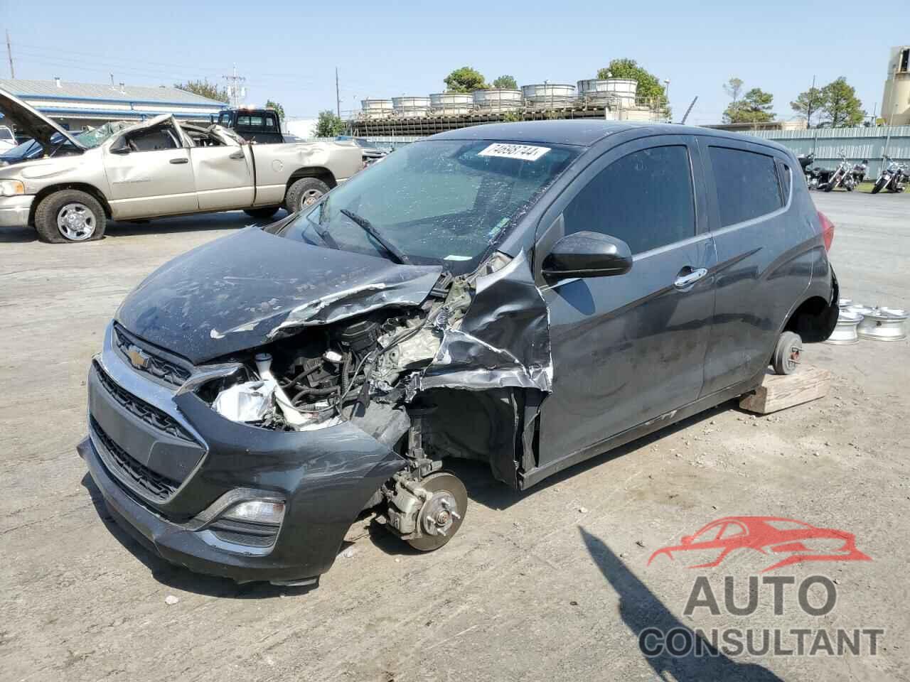CHEVROLET SPARK 2019 - KL8CF6SA6KC744426