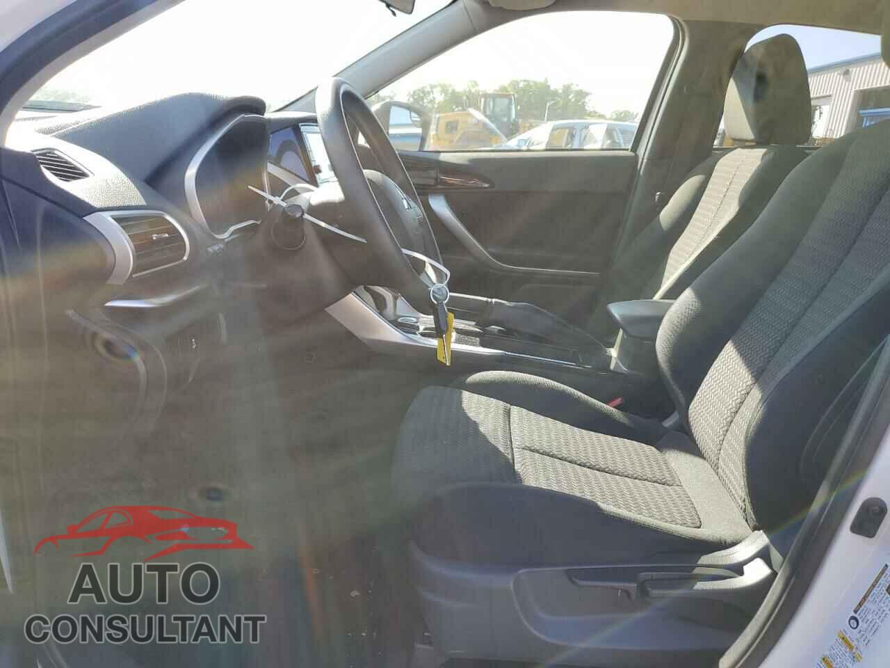 MITSUBISHI ECLIPSE 2019 - JA4AT3AA7KZ019139