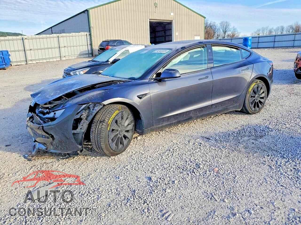 TESLA MODEL 3 2024 - 5YJ3E1EA8RF772721