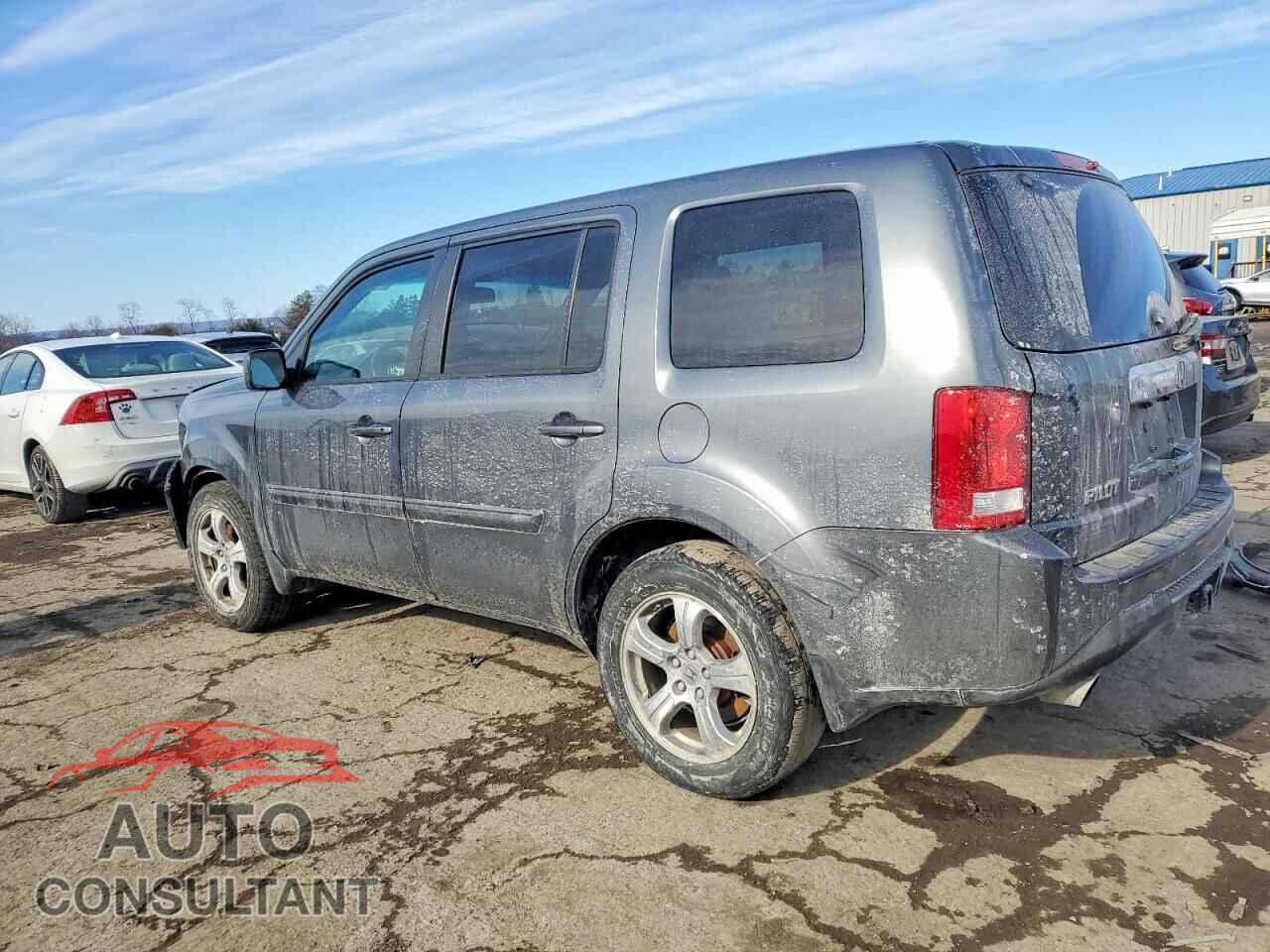 HONDA PILOT 2012 - 5FNYF4H67CB006577