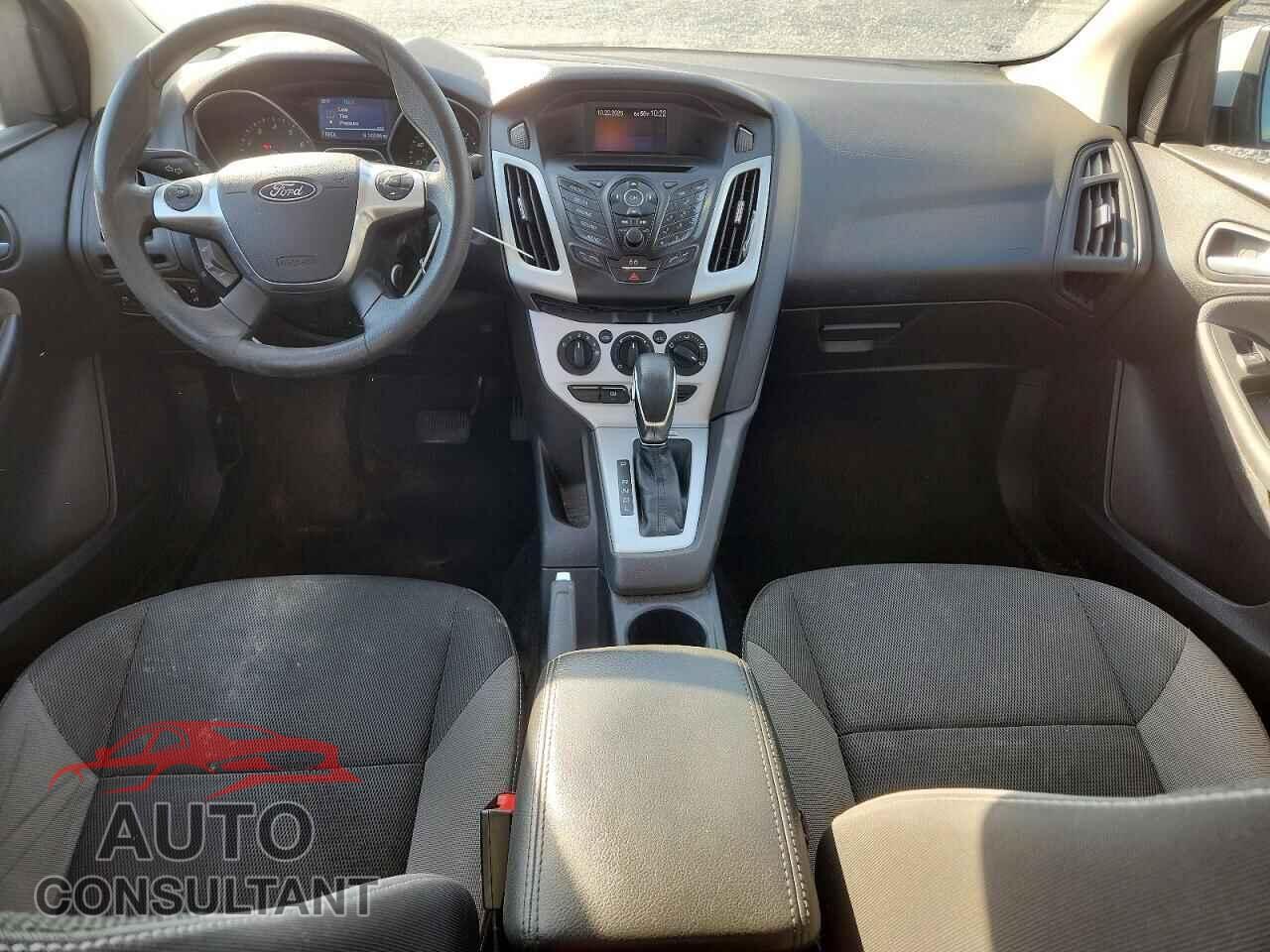 FORD FOCUS 2014 - 1FADP3F29EL222667
