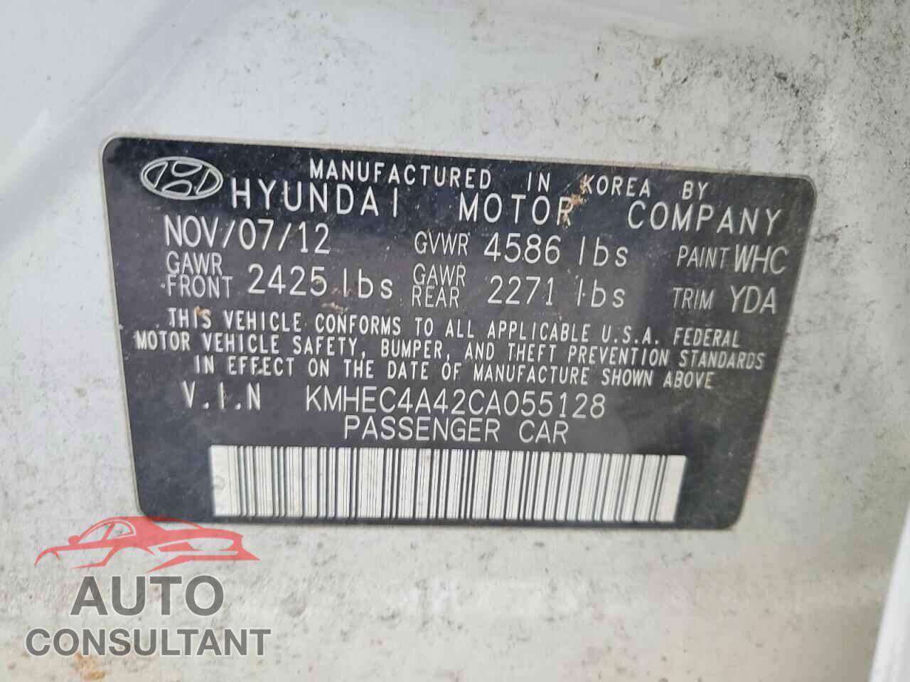 HYUNDAI SONATA 2012 - KMHEC4A42CA055128