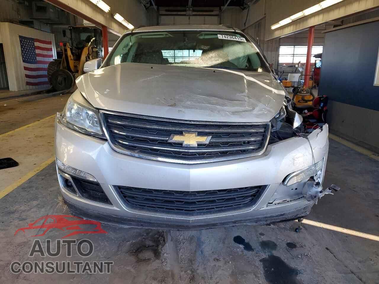 CHEVROLET TRAVERSE 2015 - 1GNKRGKD2FJ312872