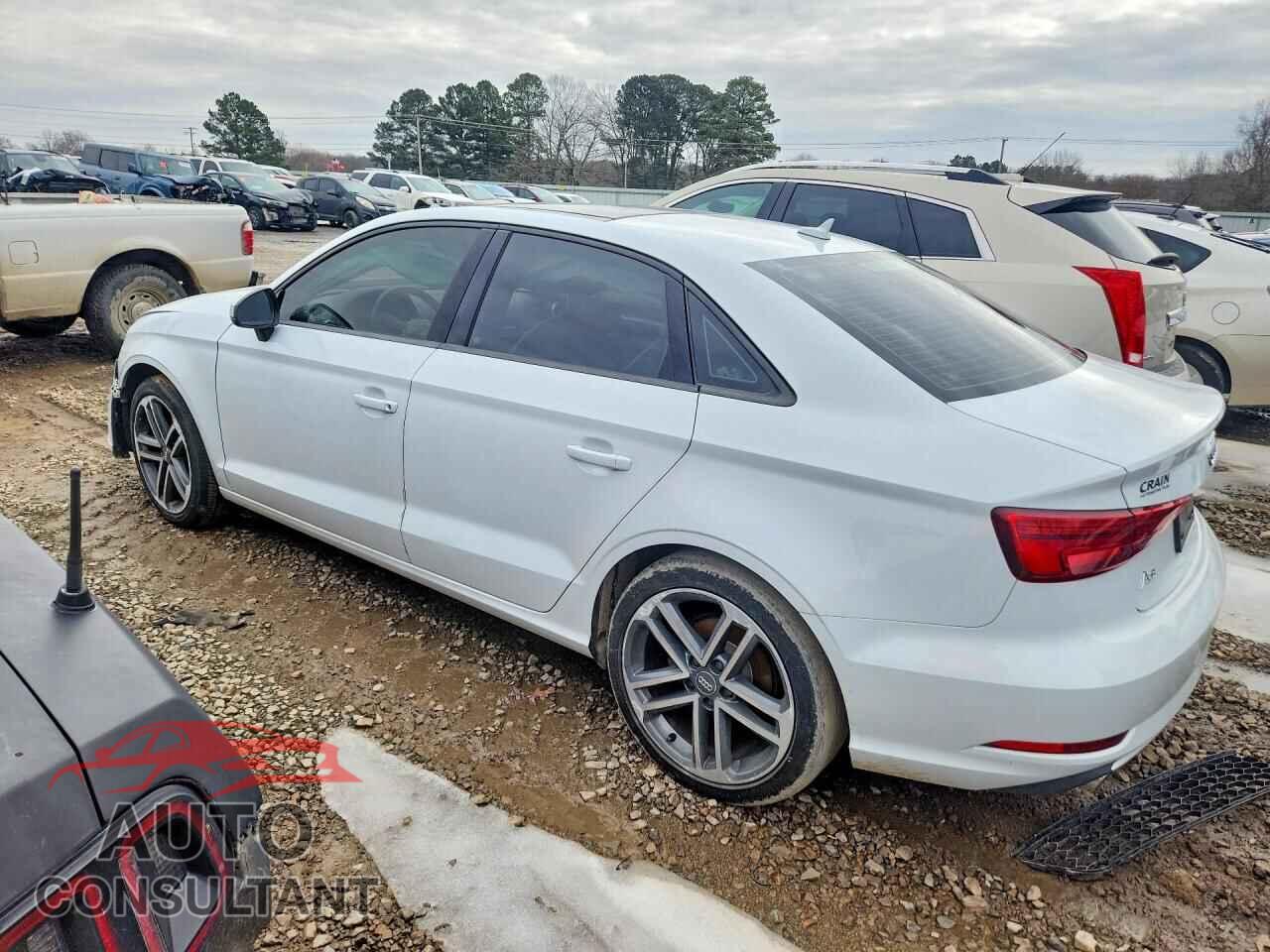 AUDI A3 2018 - WAUAUGFF1J1033840