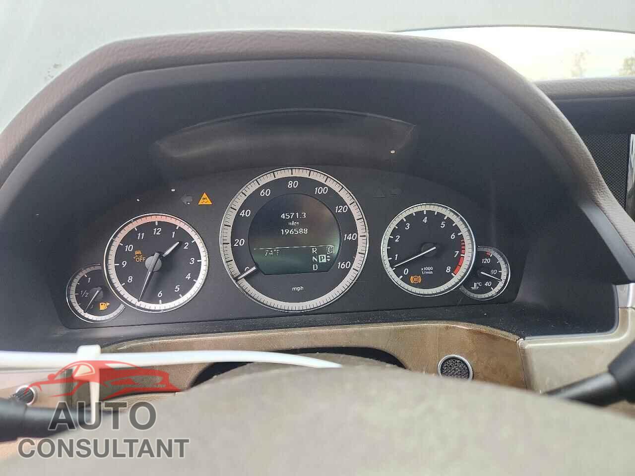 MERCEDES-BENZ E-CLASS 2010 - WDDHF8HB7AA229248