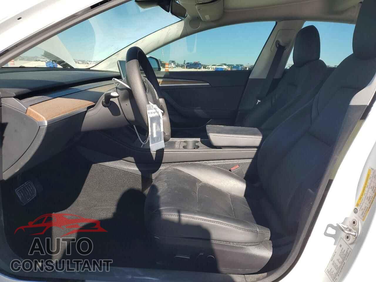 TESLA MODEL 3 2023 - 5YJ3E1EB8PF476846