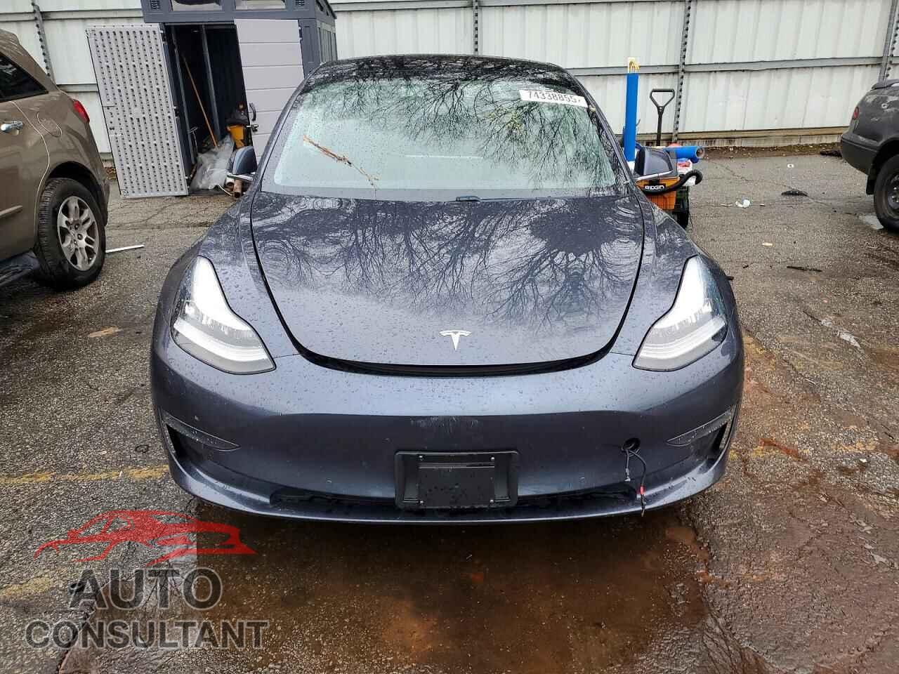 TESLA MODEL 3 2020 - 5YJ3E1EA4LF661011