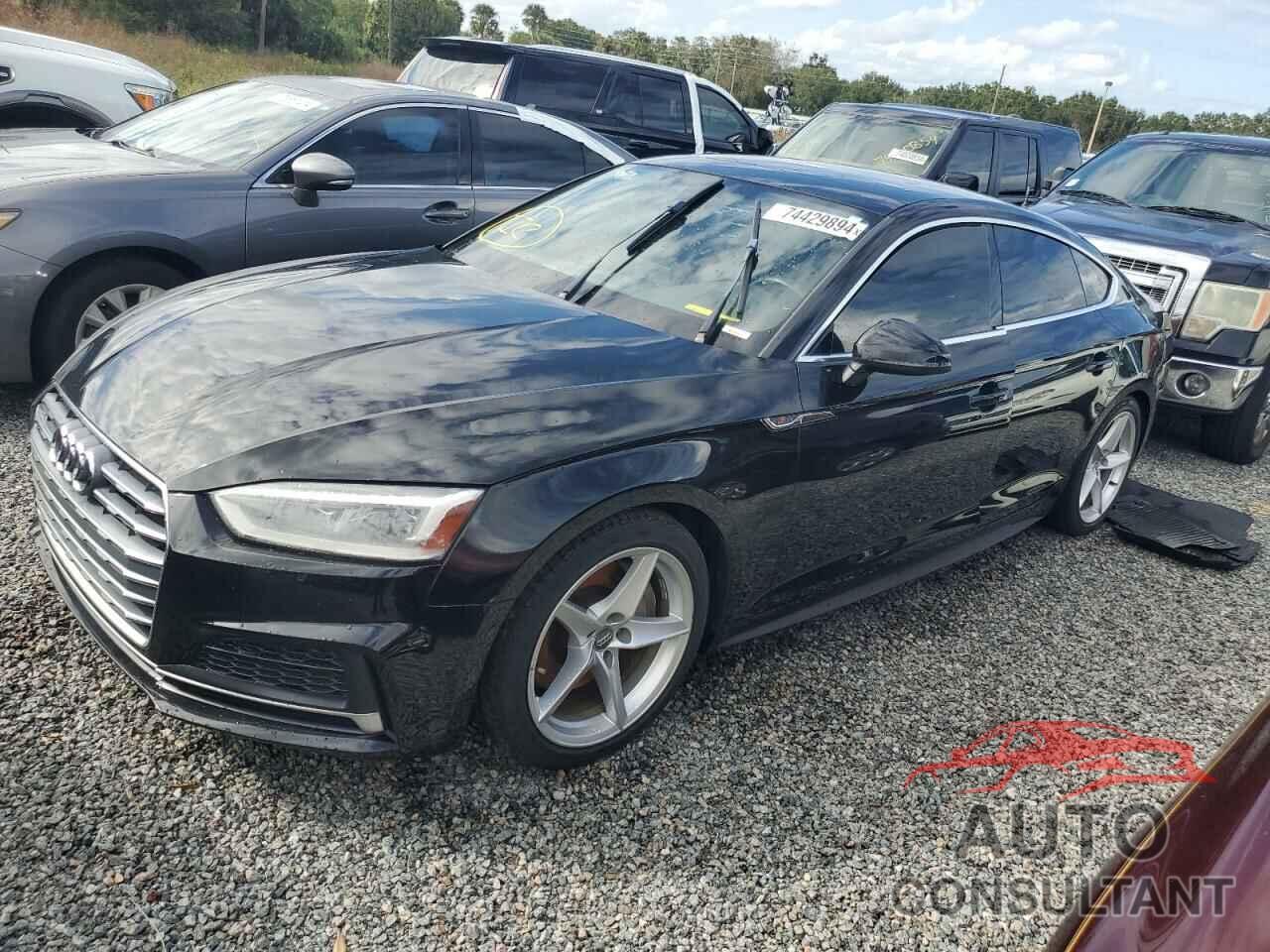 AUDI A5 2019 - WAUDNCF52KA096148