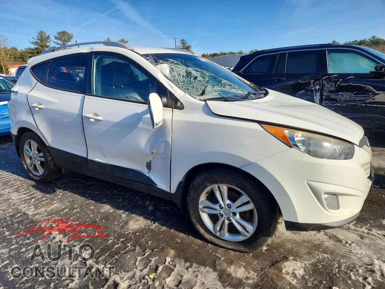 HYUNDAI TUCSON 2013 - KM8JUCAC7DU643121