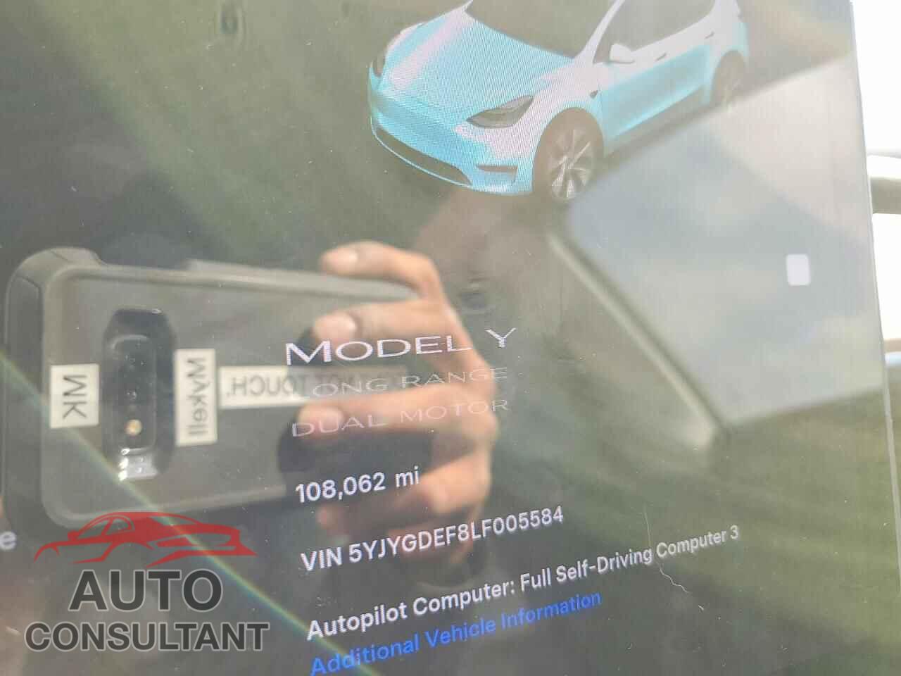 TESLA MODEL Y 2020 - 5YJYGDEF8LF005584