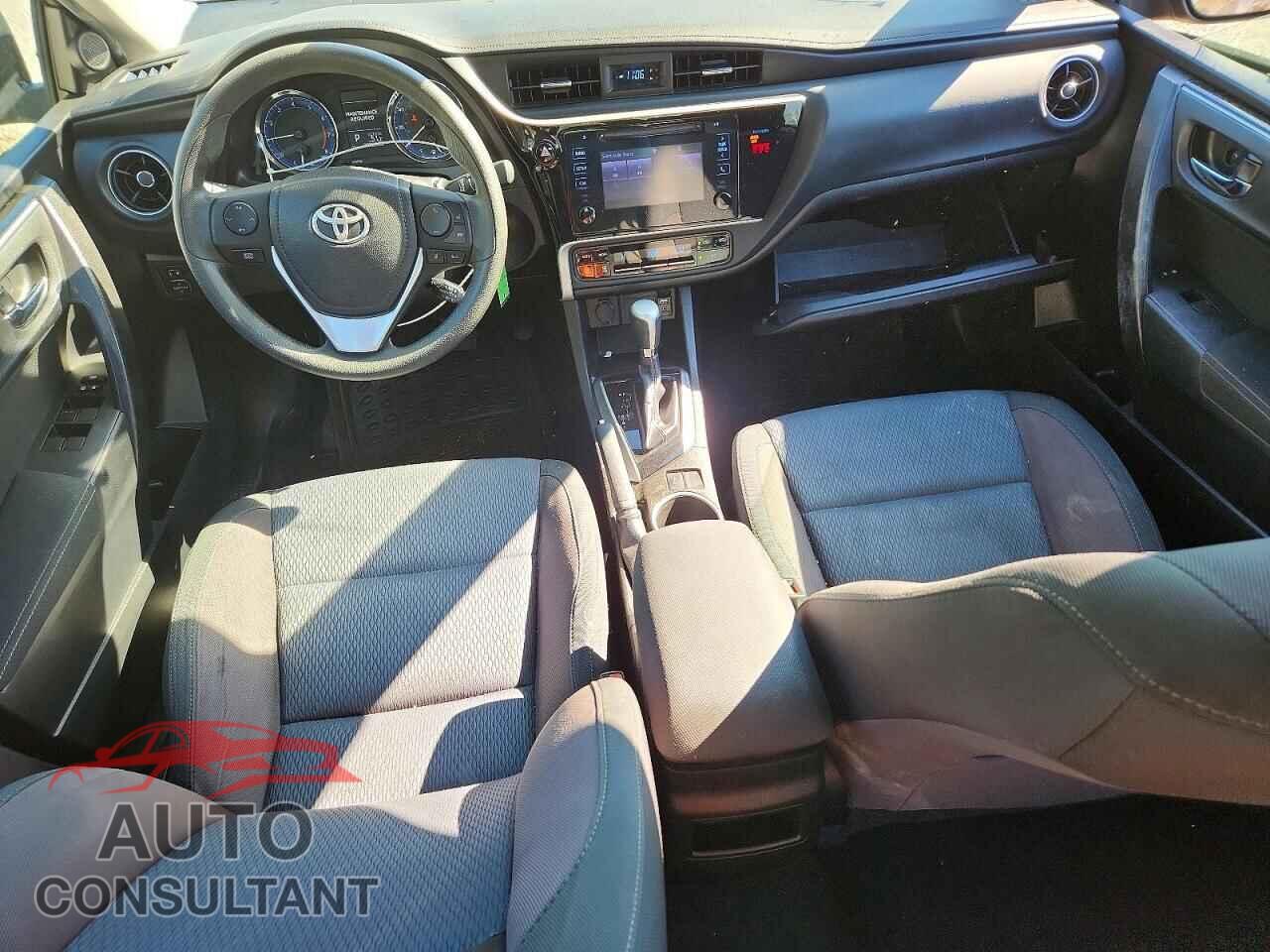 TOYOTA COROLLA 2019 - 5YFBURHE2KP904068