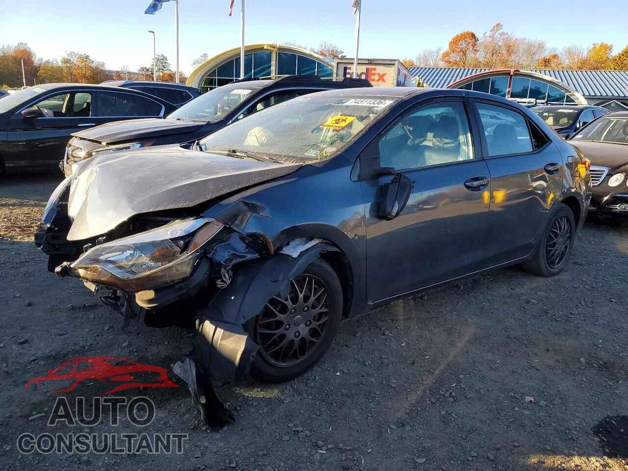 TOYOTA COROLLA 2015 - 2T1BURHE6FC324618