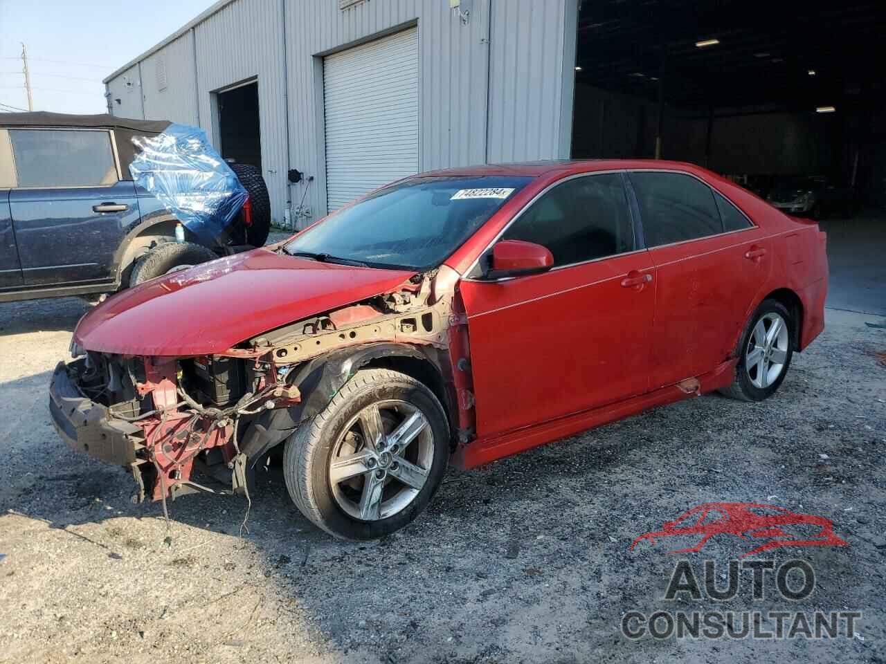 TOYOTA CAMRY 2013 - 4T1BF1FK4DU705559