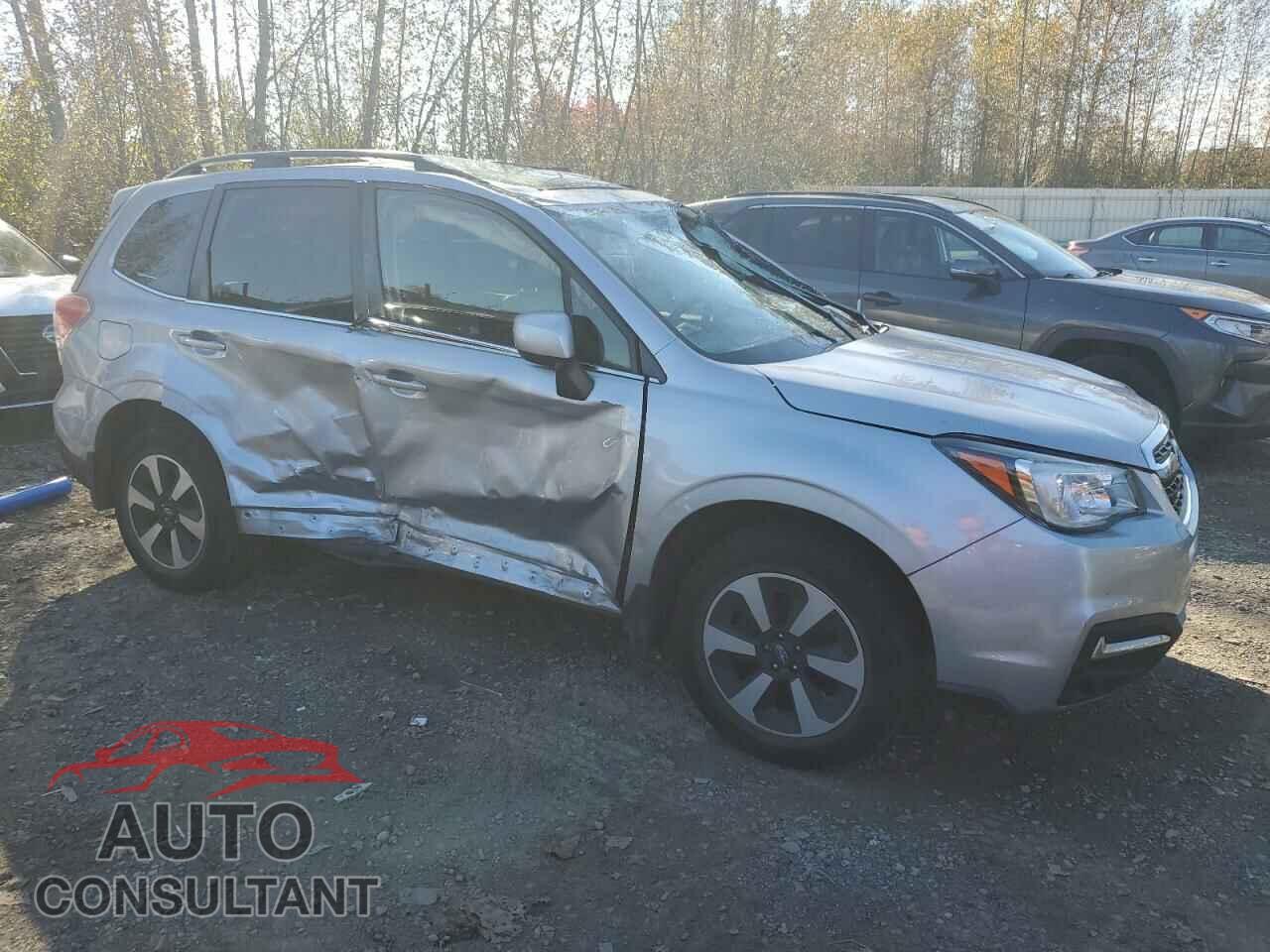 SUBARU FORESTER 2017 - JF2SJAJC0HH473867