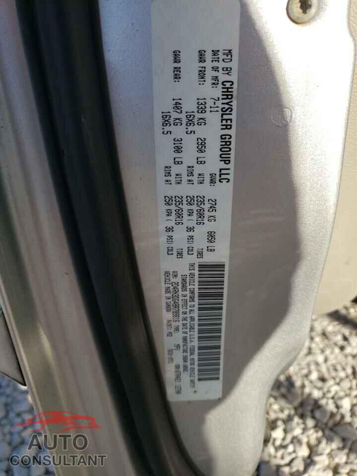 DODGE CARAVAN 2011 - 2D4RN3DG4BR789816