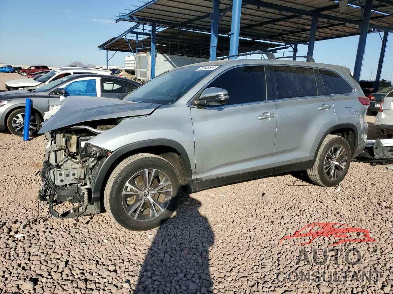 TOYOTA HIGHLANDER 2019 - 5TDZZRFH4KS309128