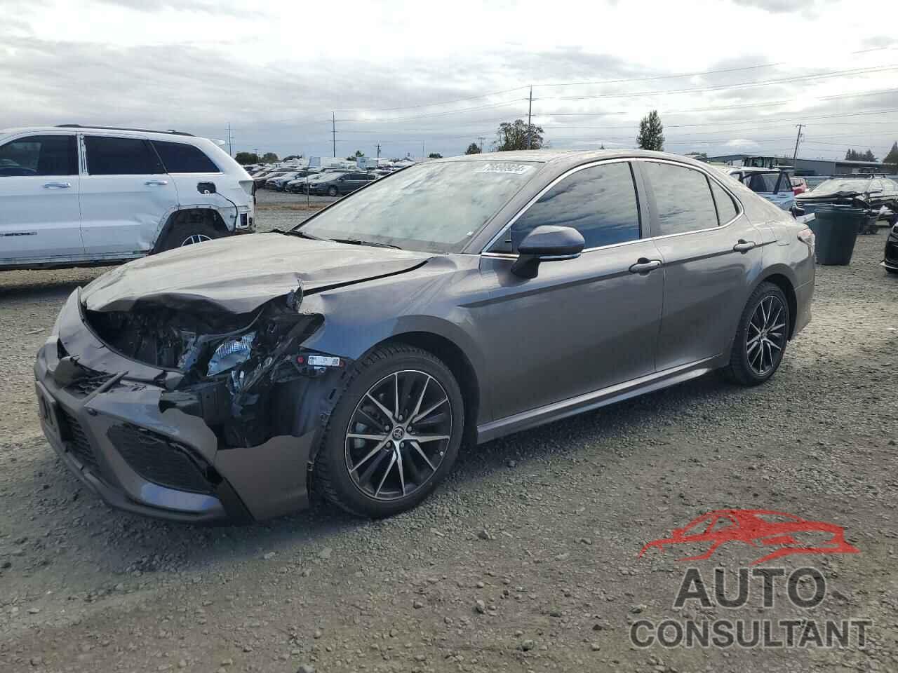 TOYOTA CAMRY 2022 - 4T1T11AK6NU680529