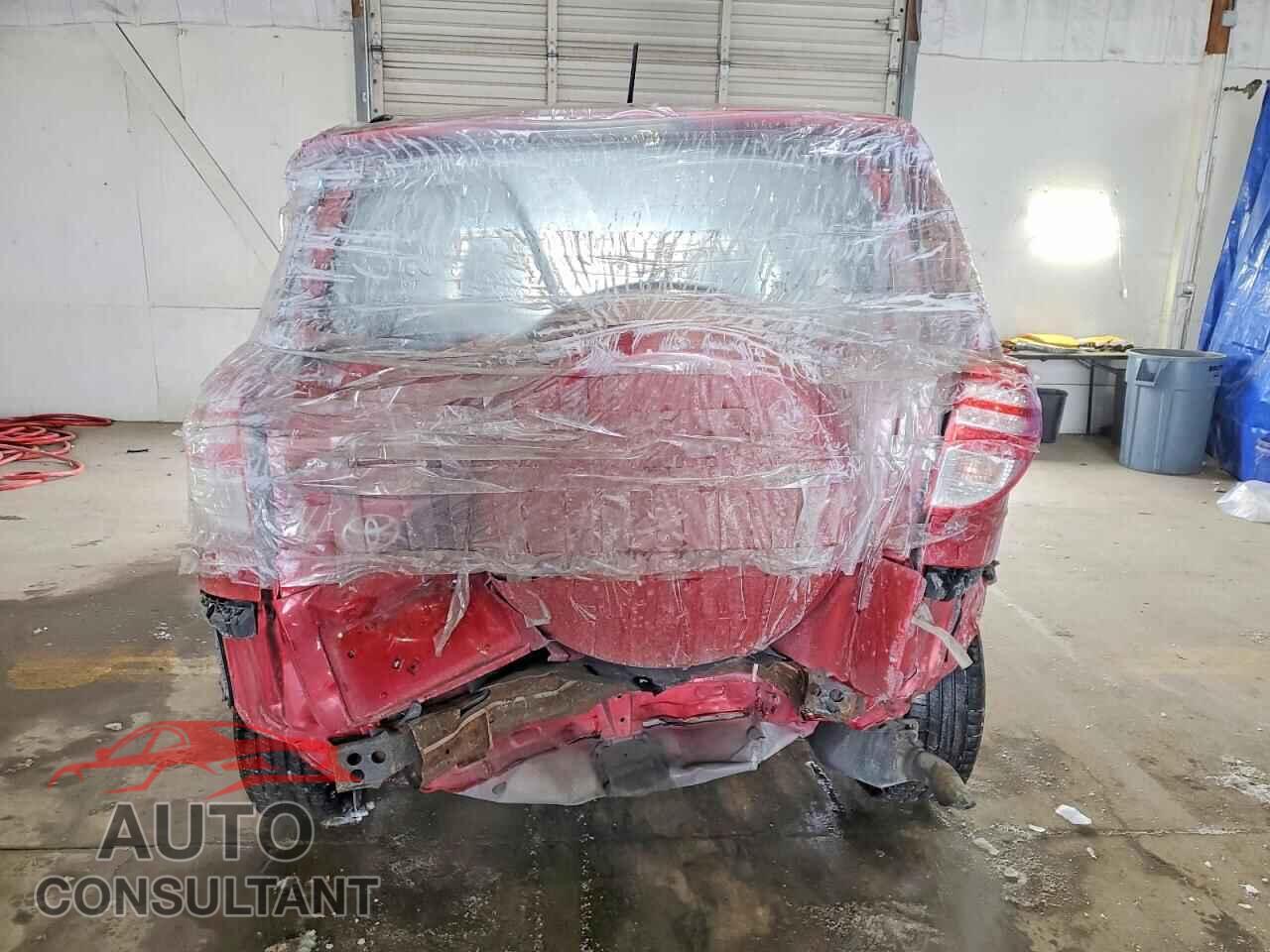TOYOTA RAV4 2011 - 2T3BF4DV5BW085646