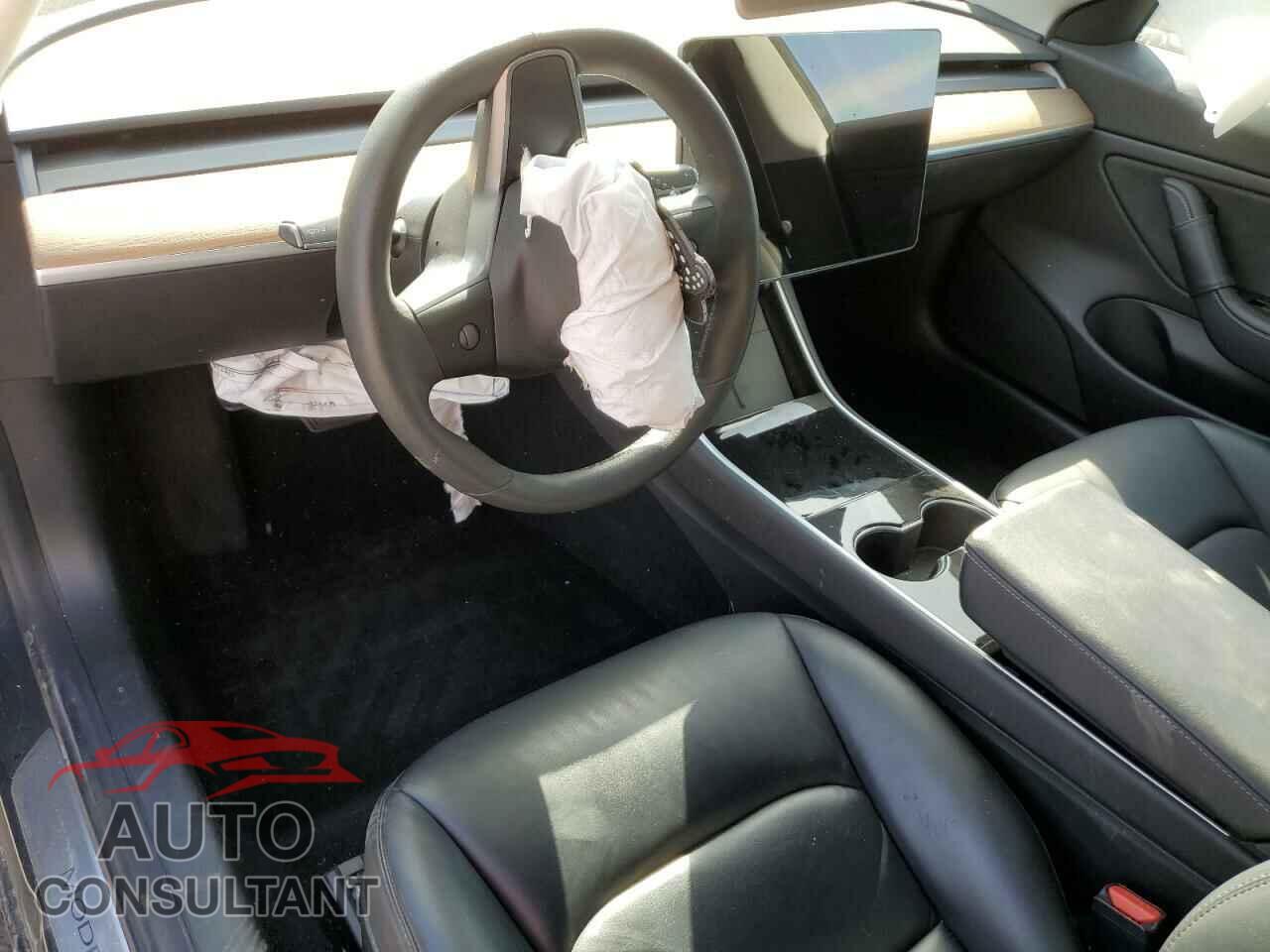 TESLA MODEL 3 2020 - 5YJ3E1EB3LF746284