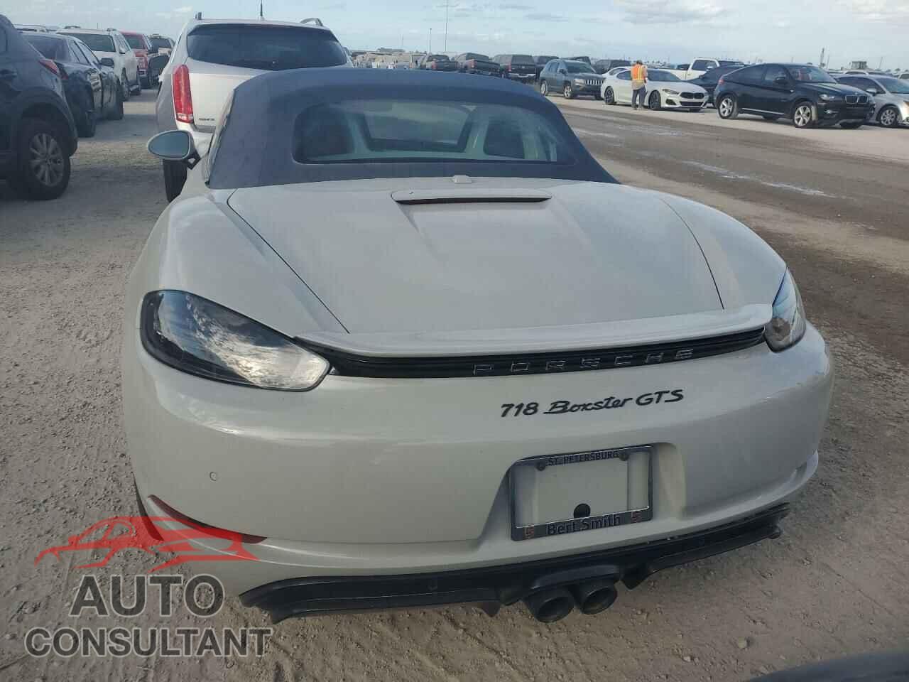 PORSCHE BOXSTER 2018 - WP0CB2A84JS228807