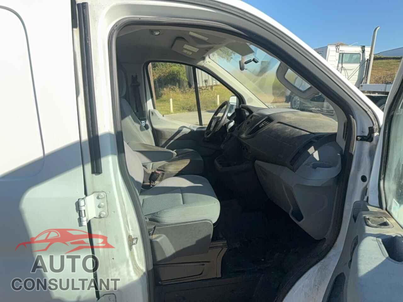 FORD TRANSIT 2015 - 1FTYR1ZM1FKB05020